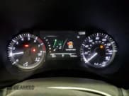 ✅ 2023 Toyota Highlander L • VIN: 5TDKDRAH7PS501173 • Lot: 86770975. Wystawiony na Copart z przebiegiem 49 428 mil. Bezpłatny archiwum sprzedaży aukcyjnych z USA i szczegółowy raport historii pojazdu na DreamBid. Zdjęcie 9.