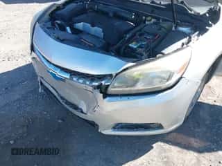 2014 Chevrolet Malibu LS z VIN 1G11B5SLXEF111204, wystawiony jako IAAI lot #43497639 z przebiegiem 175 418 mil mil oraz . Historia ofert i sprzedaży dostępna na DreamBid. Obrazek 6.