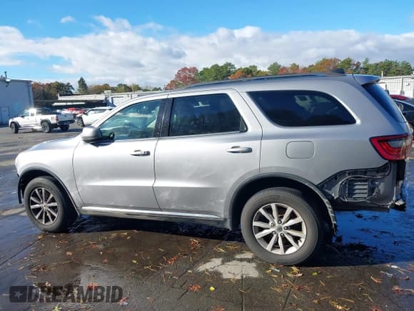 ✅ 2020 Dodge Durango SXT Plus • VIN: 1C4RDJAG4LC187677 • Lot: 43566200. Listed on IAAI with 141,768 mi. Free auction sales archive from the USA and detailed vehicle history report at DreamBid. Image 15.