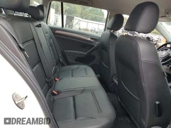 ✅ 2019 Volkswagen Golf S • VIN: 3VWM17AU5KM517459 • Lot: 65408045. Listed on Copart with 87,212 mi. Free auction sales archive from the USA and detailed vehicle history report at DreamBid. Image 10.