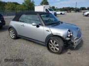 ✅ 2008 MINI Convertible S • VIN: WMWRH335X8TU81438 • Лот: 72277454. Опубликован ранее на Copart с пробегом 108 928 миль. Бесплатный доступ к архиву аукционных продаж из США и подробный отчёт об истории автомобиля на DreamBid. Изображение 4.