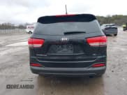 ✅ 2017 Kia Sorento LX • VIN: 5XYPGDA5XHG291740 • Lot: 43742487. Listed on IAAI with 94,163 mi. Free auction sales archive from the USA and detailed vehicle history report at DreamBid. Image 16.