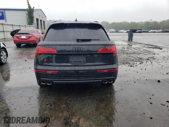 ✅ 2024 Audi SQ5 Prestige • VIN: WA1C4AFY8R2018925 • Lot: 66091634. Listed on Copart with 5,836 mi. Free auction sales archive from the USA and detailed vehicle history report at DreamBid. Image 6.