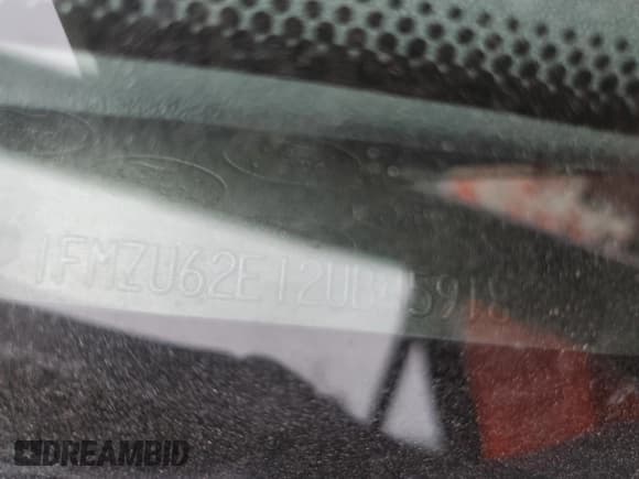 ✅ 2002 Ford Explorer XLS • VIN: 1FMZU62E12UB45918 • Lot: 50045635. Listed on Copart with 240,345 mi. Free auction sales archive from the USA and detailed vehicle history report at DreamBid. Image 13.