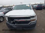 ✅ 2019 Chevrolet Silverado 1500 Work Truck • VIN: 2GCRCNEC8K1201795 • Lot: 43658639. Wystawiony na IAAI z przebiegiem 184 885 mil. Bezpłatny archiwum sprzedaży aukcyjnych z USA i szczegółowy raport historii pojazdu na DreamBid. Zdjęcie 12.