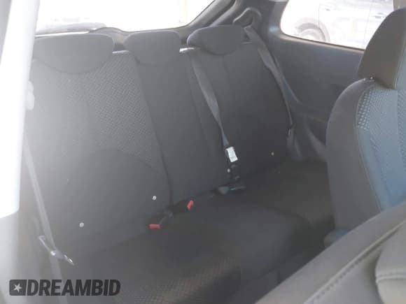 ✅ 2011 Hyundai Accent GS • VIN: KMHCM3AC1BU191012 • Лот: 42173600. Опубликован ранее на IAAI с пробегом 142 666 миль. Бесплатный доступ к архиву аукционных продаж из США и подробный отчёт об истории автомобиля на DreamBid. Изображение 8.