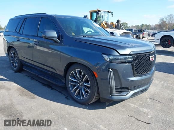 ✅ 2021 Cadillac Escalade • VIN: 1GYS4FKT6MR333998 • Lot: 43846400. Listed on IAAI with 140,123 mi. Free auction sales archive from the USA and detailed vehicle history report at DreamBid. Image 1.