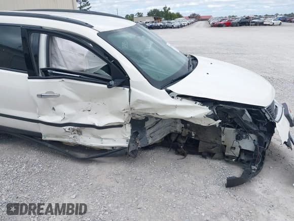 ✅ 2015 Chevrolet Traverse LS • VIN: 1GNKRFKD5FJ152528 • Lot: 43338923. Wystawiony na IAAI z przebiegiem Nie podano. Bezpłatny archiwum sprzedaży aukcyjnych z USA i szczegółowy raport historii pojazdu na DreamBid. Zdjęcie 6.