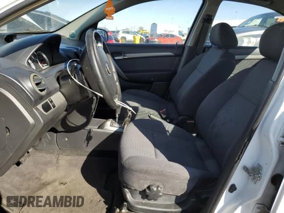 ✅ 2008 Chevrolet Aveo LS • VIN: KL1TD56648B047663 • Лот: 43272675. Опубликован ранее на Copart с пробегом 118 531 миль. Бесплатный доступ к архиву аукционных продаж из США и подробный отчёт об истории автомобиля на DreamBid. Изображение 7.