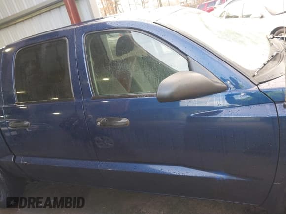 ✅ 2005 Dodge Dakota ST • VIN: 1D7HE28K85S147304 • Lot: 41202595. Wystawiony na IAAI z przebiegiem 209 017 mil. Bezpłatny archiwum sprzedaży aukcyjnych z USA i szczegółowy raport historii pojazdu na DreamBid. Zdjęcie 13.