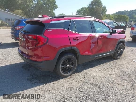 ✅ 2020 GMC Terrain SLE • VIN: 3GKALTEV1LL113758 • Lot: 43016109. Listed on IAAI with 85,070 mi. Free auction sales archive from the USA and detailed vehicle history report at DreamBid. Image 4.