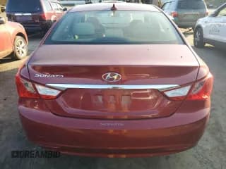✅ 2013 Hyundai Sonata GLS • VIN: 5NPEB4AC1DH520197 • Lot: 76913584. Wystawiony na Copart z przebiegiem 57 577 mil. Bezpłatny archiwum sprzedaży aukcyjnych z USA i szczegółowy raport historii pojazdu na DreamBid. Zdjęcie 6.