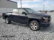 ✅ 2017 Chevrolet Silverado 1500 Custom • VIN: 1GCRCPEH0HZ286493 • Lot: 62863695. Wystawiony na Copart z przebiegiem 172 157 mil. Bezpłatny archiwum sprzedaży aukcyjnych z USA i szczegółowy raport historii pojazdu na DreamBid. Zdjęcie 4.