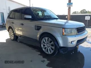✅ 2010 Land Rover Range Rover Sport HSE Lux • VIN: SALSK2D43AA240918 • Lot: 43467396. Wystawiony na IAAI z przebiegiem 173 101 mil. Bezpłatny archiwum sprzedaży aukcyjnych z USA i szczegółowy raport historii pojazdu na DreamBid. Zdjęcie 1.