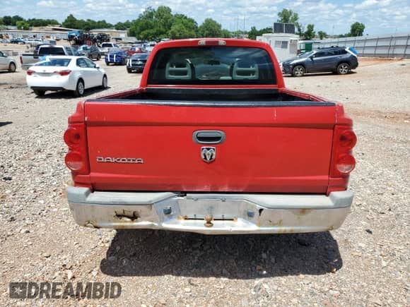 2005 Dodge Dakota ST с VIN 1D7HW28K75S309663, выставлен на аукционе Copart как лот 58955855 с пробегом 81 649 миль миль и Чистый • Clean title. История ставок и продаж доступна на DreamBid. Изображение 6.