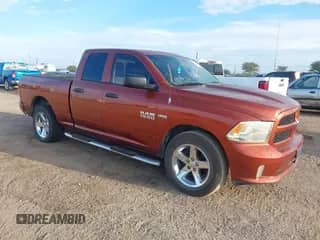 2013 Ram 1500 Express с VIN 1C6RR6FTXDS700420, выставлен на аукционе IAAI как лот 42861555 с пробегом 138 643 миль миль и . История ставок и продаж доступна на DreamBid. Изображение 1.