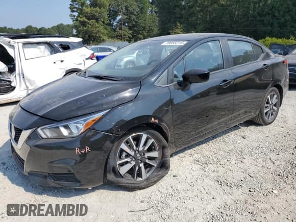 ✅ 2022 Nissan Versa SV • VIN: 3N1CN8EV7NL821644 • Лот: 70855215. Опубликован ранее на Copart с пробегом 28 923 миль. Бесплатный доступ к архиву аукционных продаж из США и подробный отчёт об истории автомобиля на DreamBid. Изображение 1.