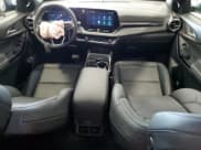 ✅ 2025 Chevrolet Equinox AWD LT • VIN: 3GNAXPEG9SL299631 • Lot: 65783315. Wystawiony na Copart z przebiegiem 4 155 mil. Bezpłatny archiwum sprzedaży aukcyjnych z USA i szczegółowy raport historii pojazdu na DreamBid. Zdjęcie 8.