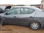 ✅ 2019 Nissan Versa S Plus • VIN: 3N1CN7AP1KL814489 • Лот: 41558386. Опубликован ранее на IAAI с пробегом 71 098 миль. Бесплатный доступ к архиву аукционных продаж из США и подробный отчёт об истории автомобиля на DreamBid. Изображение 14.