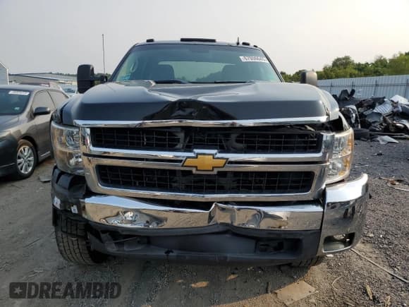 ✅ 2007 Chevrolet Silverado 2500HD 1LT • VIN: 1GCHK23K57F514083 • Лот: 67006645. Опубликован ранее на Copart с пробегом Не указан. Бесплатный доступ к архиву аукционных продаж из США и подробный отчёт об истории автомобиля на DreamBid. Изображение 5.