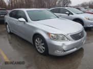 ✅ 2007 Lexus LS 460 L • VIN: JTHGL46F375013281 • Lot: 41725707. Listed on IAAI with 197,202 mi. Free auction sales archive from the USA and detailed vehicle history report at DreamBid. Image 1.