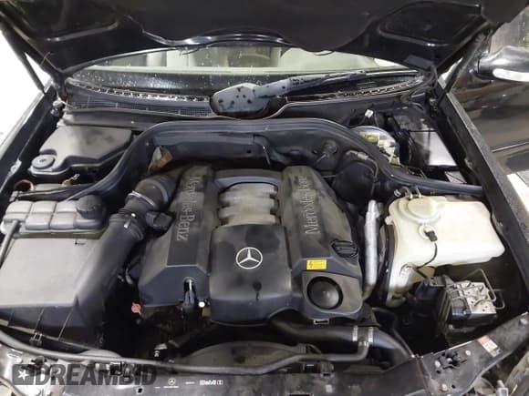 ✅ 2003 Mercedes-Benz CLK 320 • VIN: WDBLK65G43T135757 • Lot: 43677782. Wystawiony na IAAI z przebiegiem 147 323 mil. Bezpłatny archiwum sprzedaży aukcyjnych z USA i szczegółowy raport historii pojazdu na DreamBid. Zdjęcie 10.