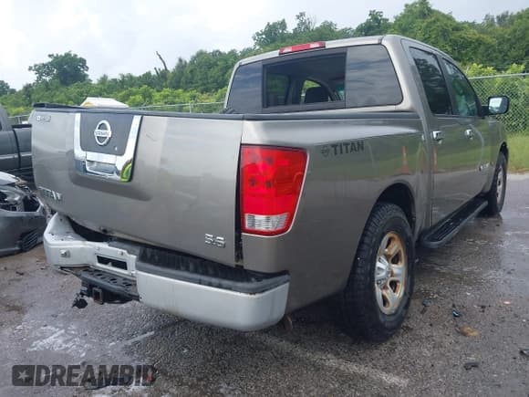 ✅ 2006 Nissan Titan XE • VIN: 1N6BA07A96N566056 • Lot: 42512629. Listed on IAAI with 189,139 mi. Free auction sales archive from the USA and detailed vehicle history report at DreamBid. Image 4.