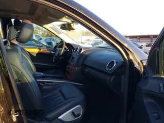 ✅ 2008 Mercedes-Benz M 350 • VIN: 4JGBB86E08A341310 • Lot: 43561309. Wystawiony na IAAI z przebiegiem 177 530 mil. Bezpłatny archiwum sprzedaży aukcyjnych z USA i szczegółowy raport historii pojazdu na DreamBid. Zdjęcie 5.