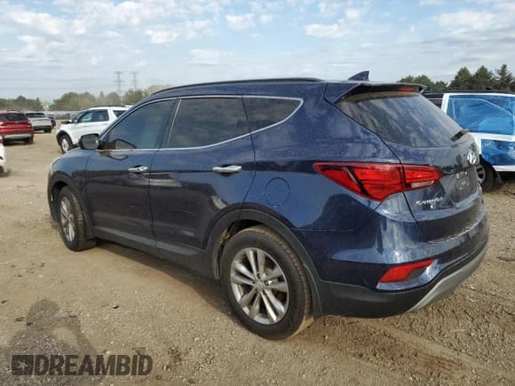 ✅ 2018 Hyundai Santa Fe Limited • VIN: 5XYZUDLA2JG549928 • Лот: 73317654. Опубликован ранее на Copart с пробегом Не указан. Бесплатный доступ к архиву аукционных продаж из США и подробный отчёт об истории автомобиля на DreamBid. Изображение 2.
