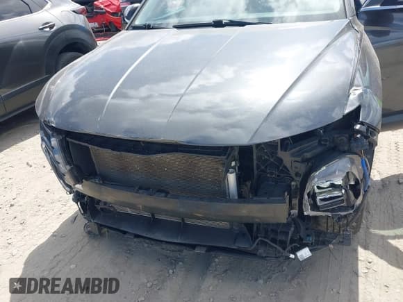 ✅ 2022 Hyundai Tucson Limited • VIN: 5NMJE3AE4NH025122 • Лот: 43285815. Опубликован ранее на IAAI с пробегом 58 920 миль. Бесплатный доступ к архиву аукционных продаж из США и подробный отчёт об истории автомобиля на DreamBid. Изображение 6.