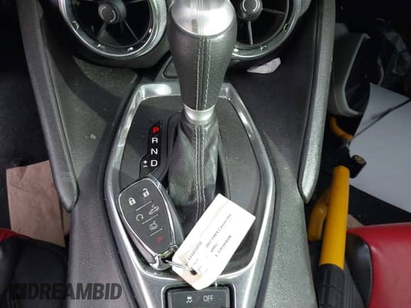 2017 Chevrolet Camaro 1SS с VIN 1G1FF3D76H0105051, выставлен на аукционе IAAI как лот 41198287 с пробегом 60 730 миль миль и . История ставок и продаж доступна на DreamBid. Изображение 11.