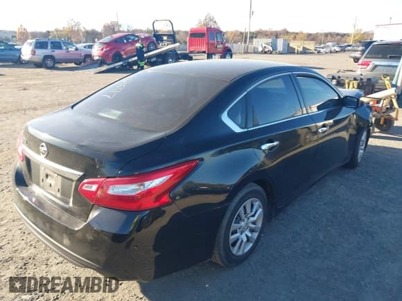 ✅ 2016 Nissan Altima S • VIN: 1N4AL3AP9GN348133 • Lot: 43625177. Listed on IAAI with 169,781 mi. Free auction sales archive from the USA and detailed vehicle history report at DreamBid. Image 4.