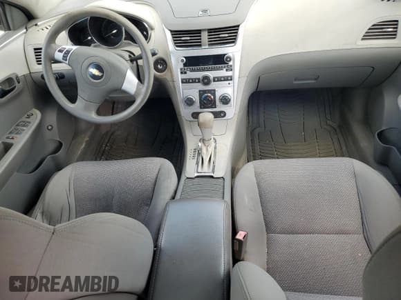 ✅ 2011 Chevrolet Malibu 1LS • VIN: 1G1ZB5E11BF203343 • Lot: 72412874. Listed on Copart with 121,674 mi. Free auction sales archive from the USA and detailed vehicle history report at DreamBid. Image 8.