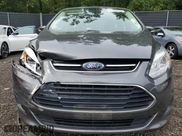 ✅ 2017 Ford C-Max SE • VIN: 1FADP5AU4HL103692 • Lot: 84457315. Wystawiony na Copart z przebiegiem 53 569 mil. Bezpłatny archiwum sprzedaży aukcyjnych z USA i szczegółowy raport historii pojazdu na DreamBid. Zdjęcie 5.
