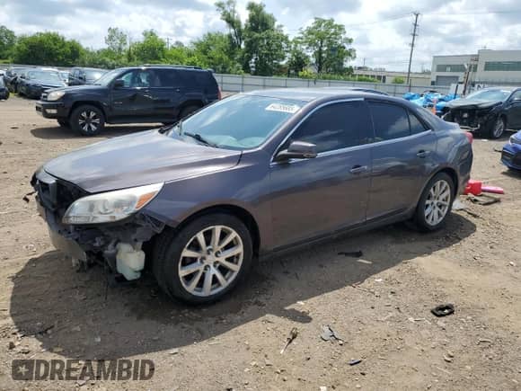 2013 Chevrolet Malibu LT z VIN 1G11E5SA3DF269033, wystawiony jako Copart lot #64285685 z przebiegiem 217 620 mil mil oraz Szkoda całkowita • Salvage title. Historia ofert i sprzedaży dostępna na DreamBid. Obrazek 1.