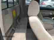 2006 Toyota Tacoma z VIN 5TETX22N66Z148773, wystawiony jako Copart lot #59868075 z przebiegiem 231 879 mil mil oraz Czysty tytuł • Clean title. Historia ofert i sprzedaży dostępna na DreamBid. Obrazek 10.