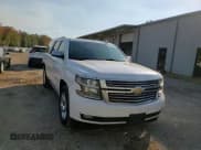 ✅ 2016 Chevrolet Suburban LTZ • VIN: 1GNSCJKC4GR352203 • Lot: 77547534. Wystawiony na Copart z przebiegiem 160 275 mil. Bezpłatny archiwum sprzedaży aukcyjnych z USA i szczegółowy raport historii pojazdu na DreamBid. Zdjęcie 12.