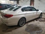 ✅ 2019 BMW 5 Series 530i xDrive • VIN: WBAJA7C56KG911541 • Lot: 86834725. Wystawiony na Copart z przebiegiem 102 245 mil. Bezpłatny archiwum sprzedaży aukcyjnych z USA i szczegółowy raport historii pojazdu na DreamBid. Zdjęcie 3.
