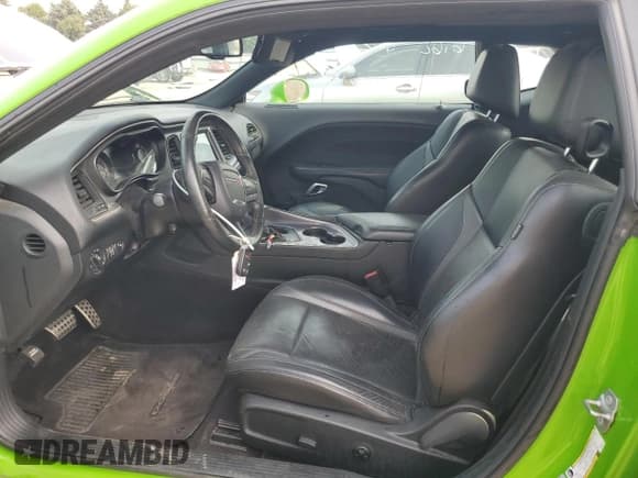 ✅ 2017 Dodge Challenger R/T • VIN: 2C3CDZBT0HH554776 • Лот: 65987955. Опубликован ранее на Copart с пробегом 63 846 миль. Бесплатный доступ к архиву аукционных продаж из США и подробный отчёт об истории автомобиля на DreamBid. Изображение 7.