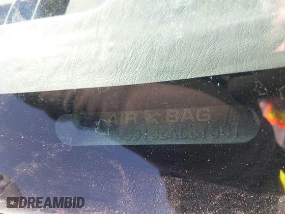 ✅ 2002 Ford Escape XLT Choice • VIN: 1FMYU03132KB87507 • Lot: 43682737. Listed on IAAI with 235,062 mi. Free auction sales archive from the USA and detailed vehicle history report at DreamBid. Image 9.