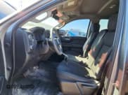 ✅ 2020 GMC Sierra 1500 • VIN: 1GTR9AEF6LZ221022 • Лот: 81638415. Опубликован ранее на Copart с пробегом 121 808 миль. Бесплатный доступ к архиву аукционных продаж из США и подробный отчёт об истории автомобиля на DreamBid. Изображение 7.