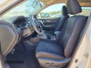 ✅ 2017 Nissan Rogue SV • VIN: 5N1AT2MV2HC818266 • Lot: 86526005. Listed on Copart with 93,172 mi. Free auction sales archive from the USA and detailed vehicle history report at DreamBid. Image 7.