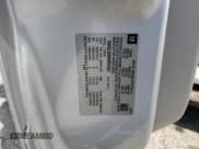 ✅ 2013 Chevrolet Suburban LT • VIN: 1GNSCJE09DR253857 • Lot: 70225474. Wystawiony na Copart z przebiegiem 166 029 mil. Bezpłatny archiwum sprzedaży aukcyjnych z USA i szczegółowy raport historii pojazdu na DreamBid. Zdjęcie 12.