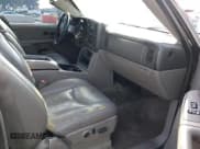 ✅ 2004 Chevrolet Suburban LT • VIN: 3GNFK16T44G206586 • Лот: 41480840. Опубликован ранее на IAAI с пробегом Не указан. Бесплатный доступ к архиву аукционных продаж из США и подробный отчёт об истории автомобиля на DreamBid. Изображение 5.