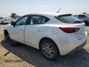 ✅ 2015 Mazda 3 i Touring • VIN: 3MZBM1L73FM230968 • Лот: 69155575. Опубликован ранее на Copart с пробегом 73 915 миль. Бесплатный доступ к архиву аукционных продаж из США и подробный отчёт об истории автомобиля на DreamBid. Изображение 2.