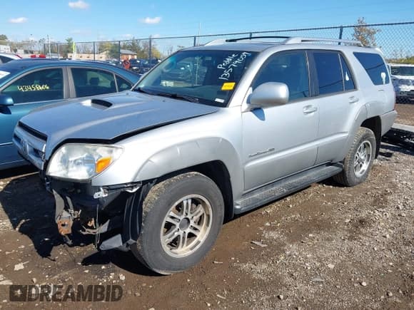✅ 2003 Toyota 4Runner SR5 • VIN: JTEBT14R430017687 • Lot: 43506876. Listed on IAAI with 218,664 mi. Free auction sales archive from the USA and detailed vehicle history report at DreamBid. Image 2.