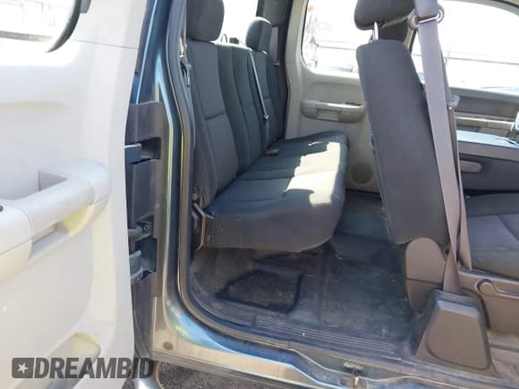 ✅ 2012 GMC Sierra 1500 Work Truck • VIN: 1GTR1TEXXCZ111358 • Лот: 42048884. Опубликован ранее на IAAI с пробегом 165 249 миль. Бесплатный доступ к архиву аукционных продаж из США и подробный отчёт об истории автомобиля на DreamBid. Изображение 8.