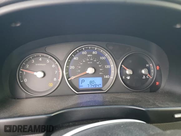 ✅ 2012 Hyundai Santa Fe GLS • VIN: 5XYZG3AB8CG169329 • Lot: 85384604. Listed on Copart with 77,494 mi. Free auction sales archive from the USA and detailed vehicle history report at DreamBid. Image 9.