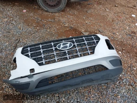 ✅ 2023 Hyundai Venue Limited • VIN: KMHRC8A33PU252068 • Лот: 43338569. Опубликован ранее на IAAI с пробегом 58 406 миль. Бесплатный доступ к архиву аукционных продаж из США и подробный отчёт об истории автомобиля на DreamBid. Изображение 12.