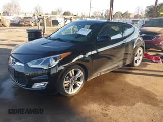 ✅ 2017 Hyundai Veloster • VIN: KMHTC6AD8HU323222 • Lot: 41387247. Wystawiony na IAAI z przebiegiem 39 473 mil. Bezpłatny archiwum sprzedaży aukcyjnych z USA i szczegółowy raport historii pojazdu na DreamBid. Zdjęcie 2.